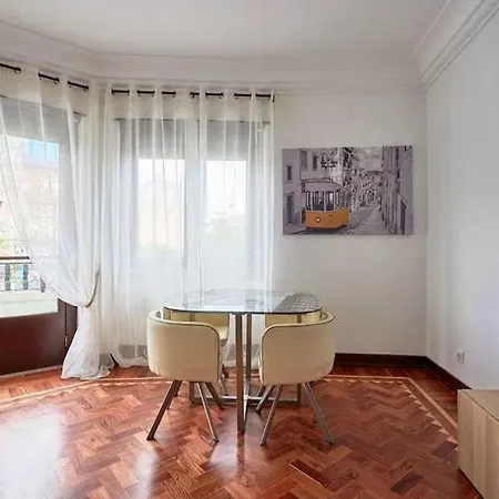 דירה Corner House *